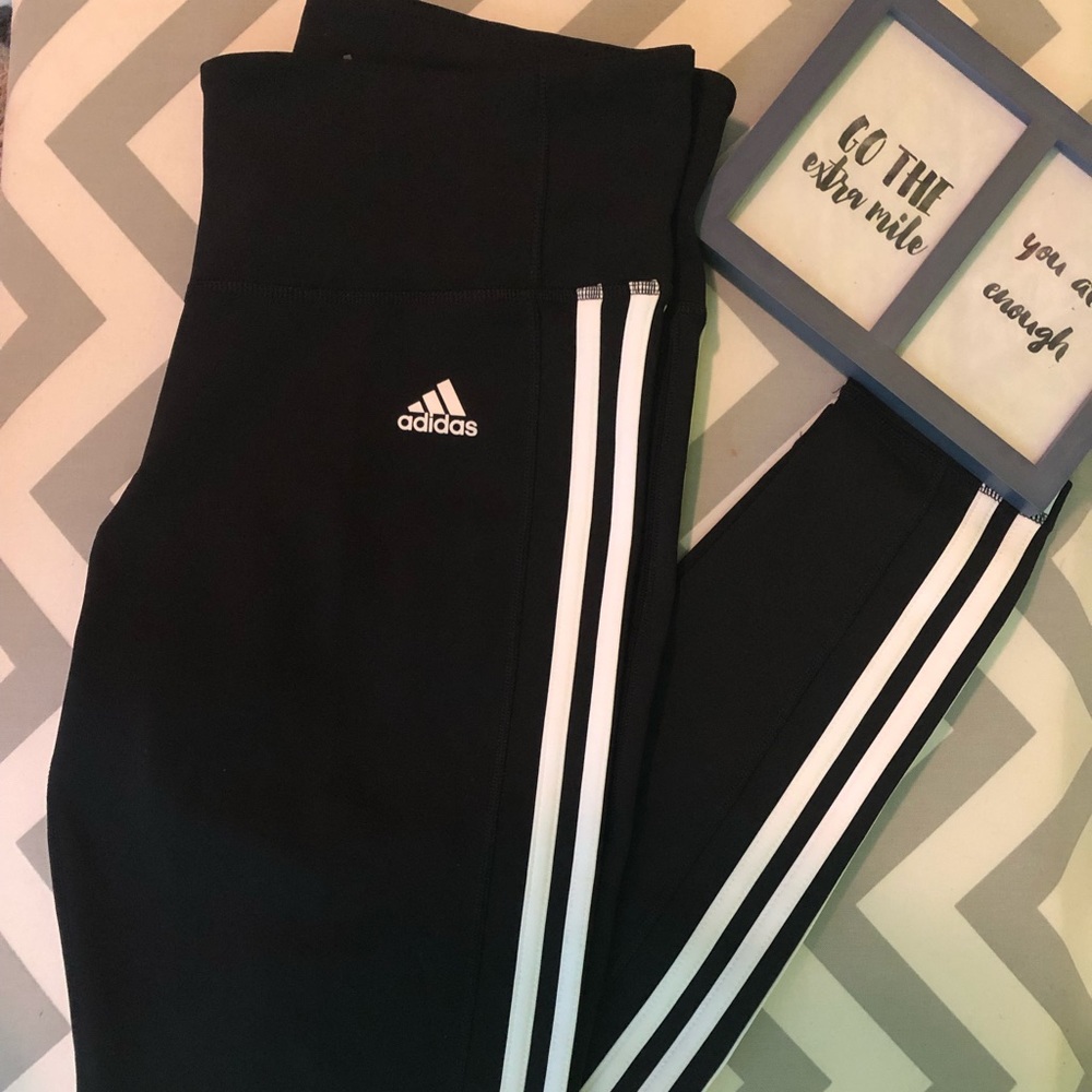 BRAND NEW ADIDAS LEGGINGS